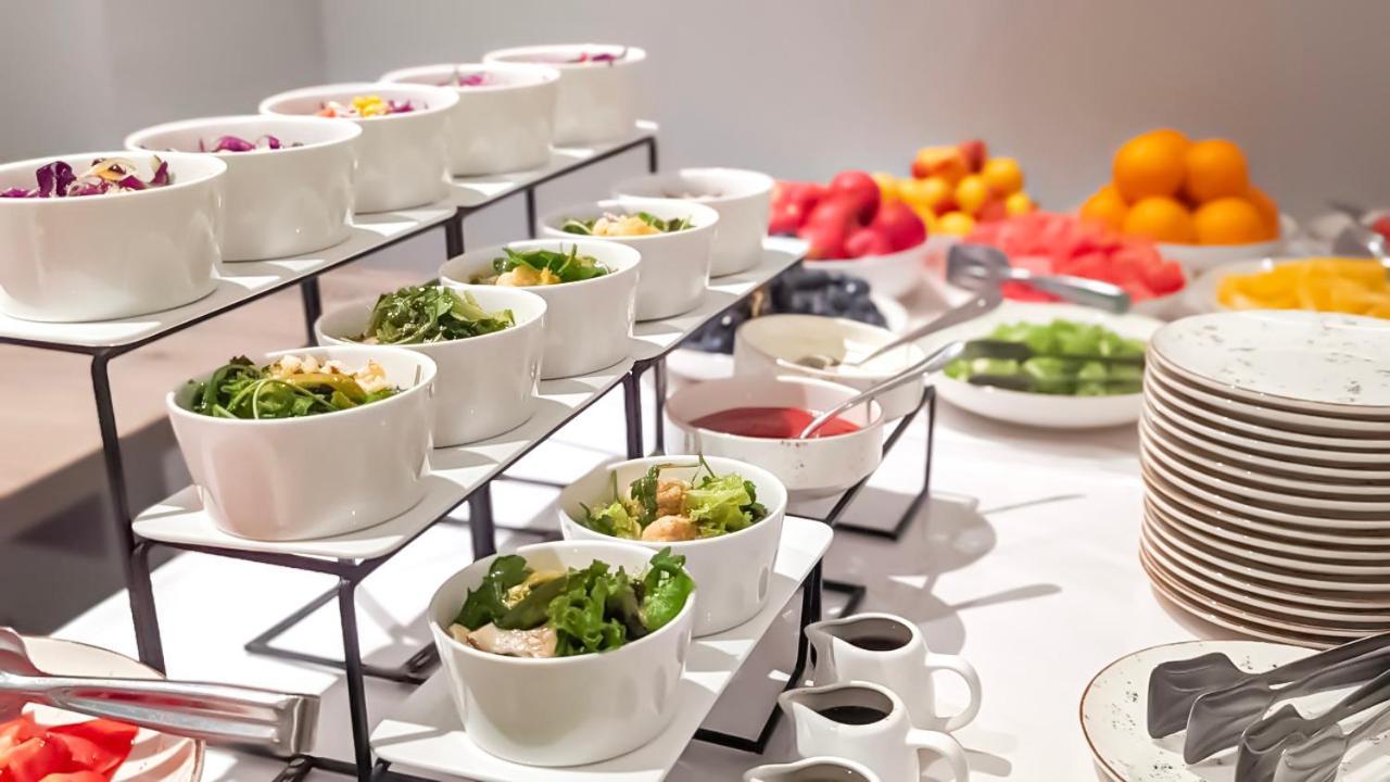 Raavah Aparthotel 알마티 외부 사진